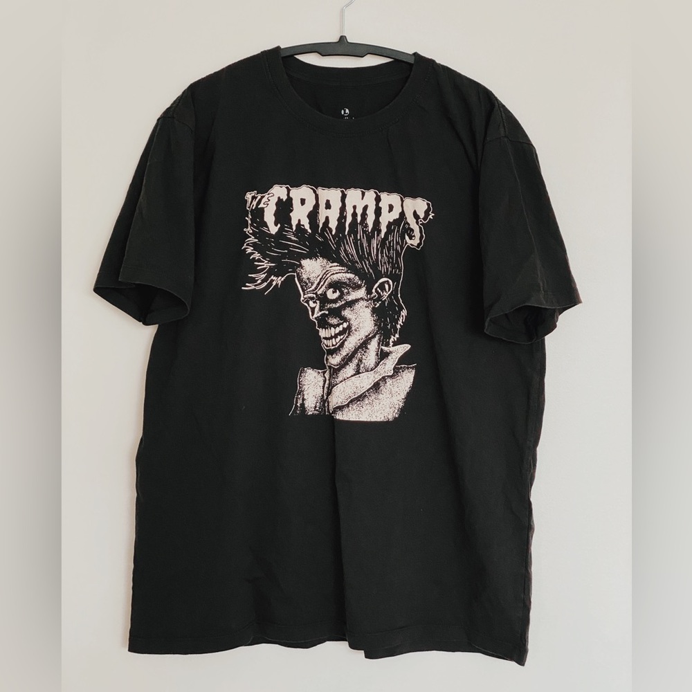 The Cramps punk band graphic tshirt Size Large Black